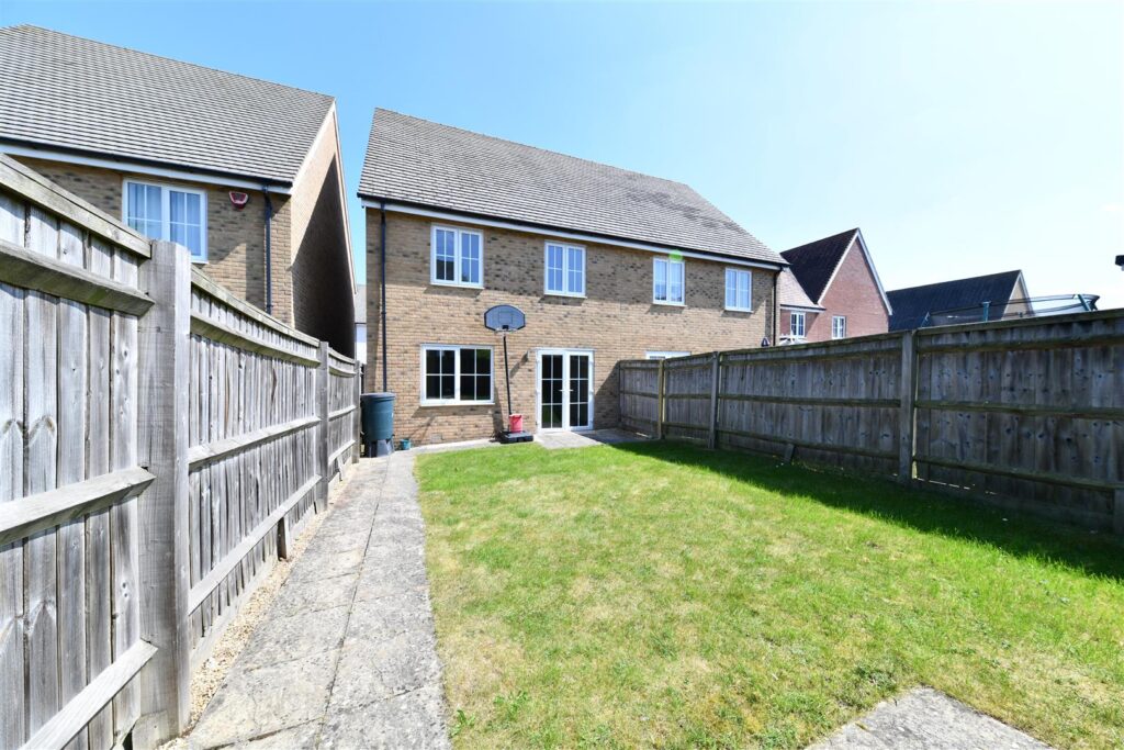 Six Bells Lane, Stevenage