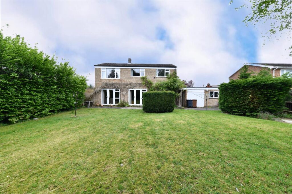 Whitney Drive, Stevenage