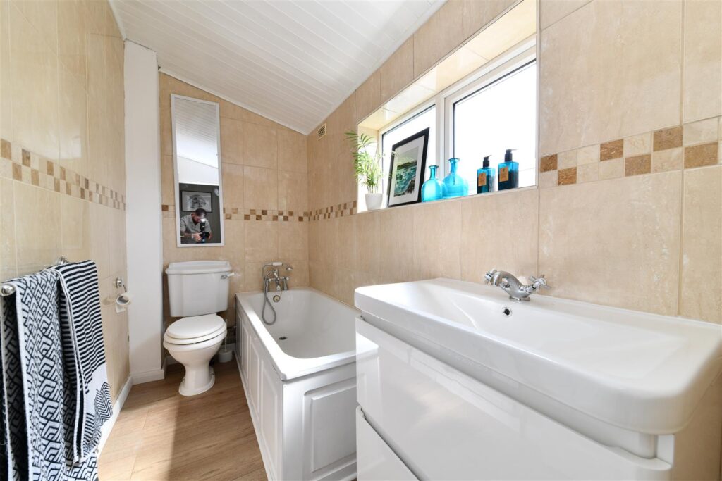 West Reach, Stevenage