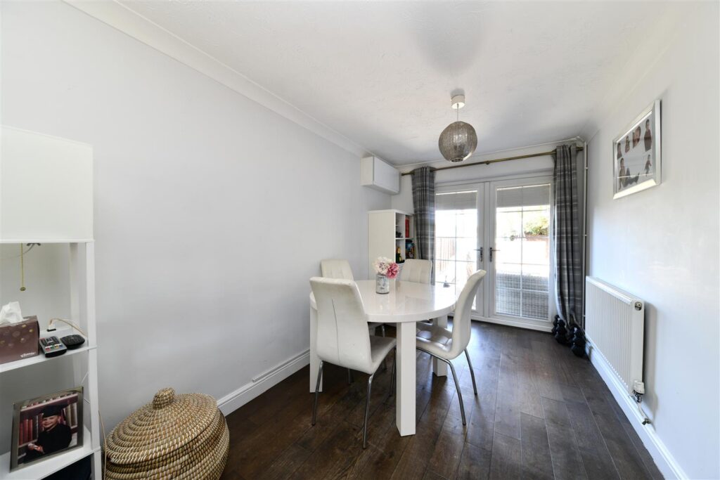 Cherry Tree Rise, Walkern, Stevenage