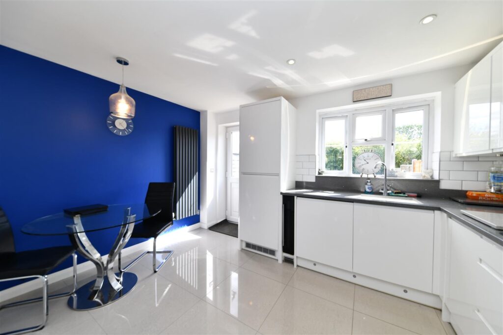 Cotswold Drive, Stevenage