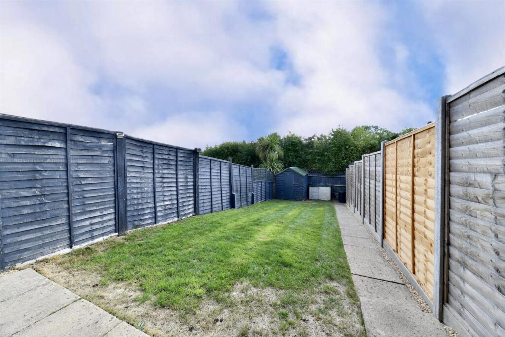 Cotswold Drive, Stevenage