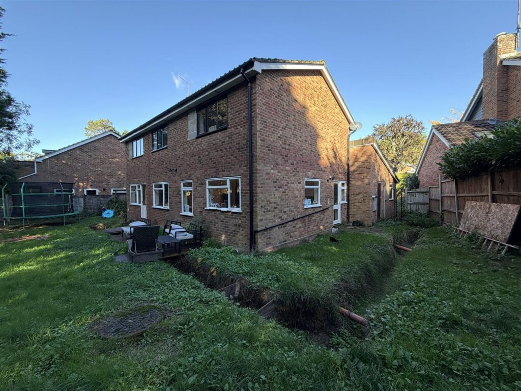 Foster Close, Stevenage